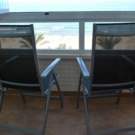 Апартаменты 1ª Linea De Playa Mucha Vista, Belvedere Кампелло Экстерьер фото